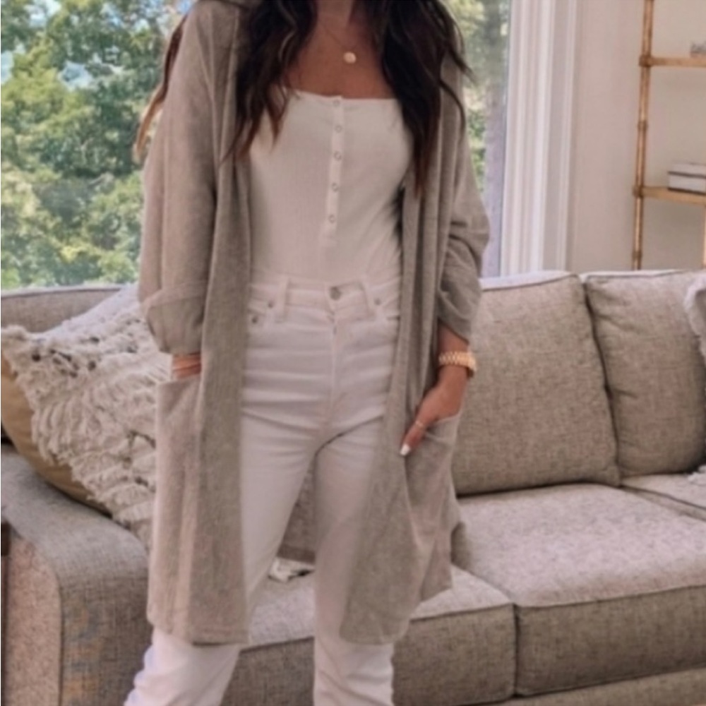NWT- DONNI  Open‎ Front Ribbed Cardigan